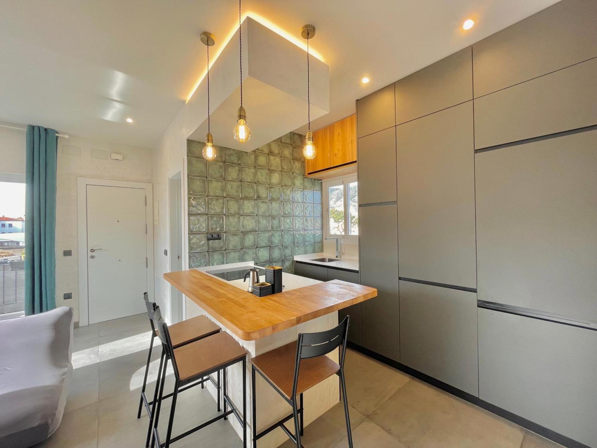 Lafrenchtouch - Moderno Y Centrico En Torremolinos Apartment Luaran gambar